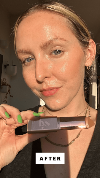 Kinonen after applying the LYS Beauty No Limits Cream Bronze
